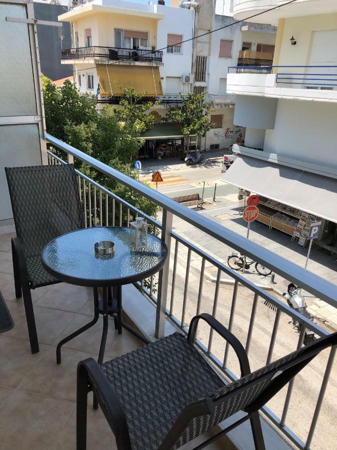 Yellow Fresh Apartment-City Center Александроуполис Экстерьер фото