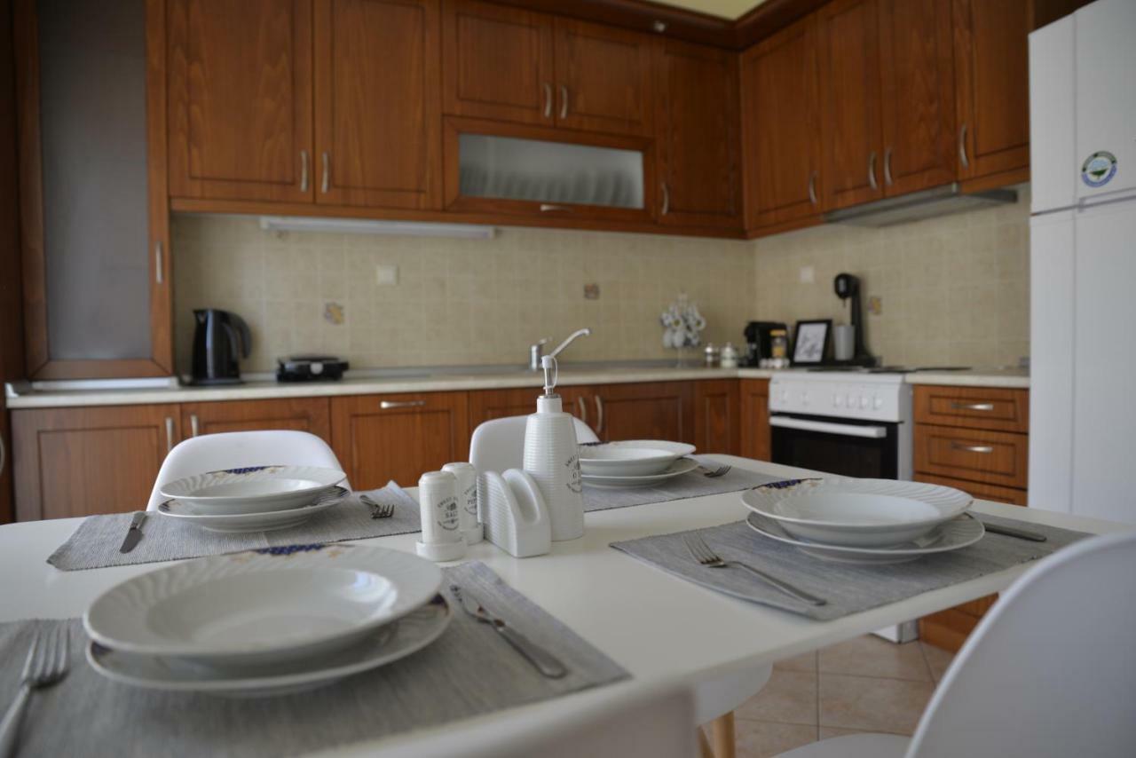 Yellow Fresh Apartment-City Center Александроуполис Экстерьер фото